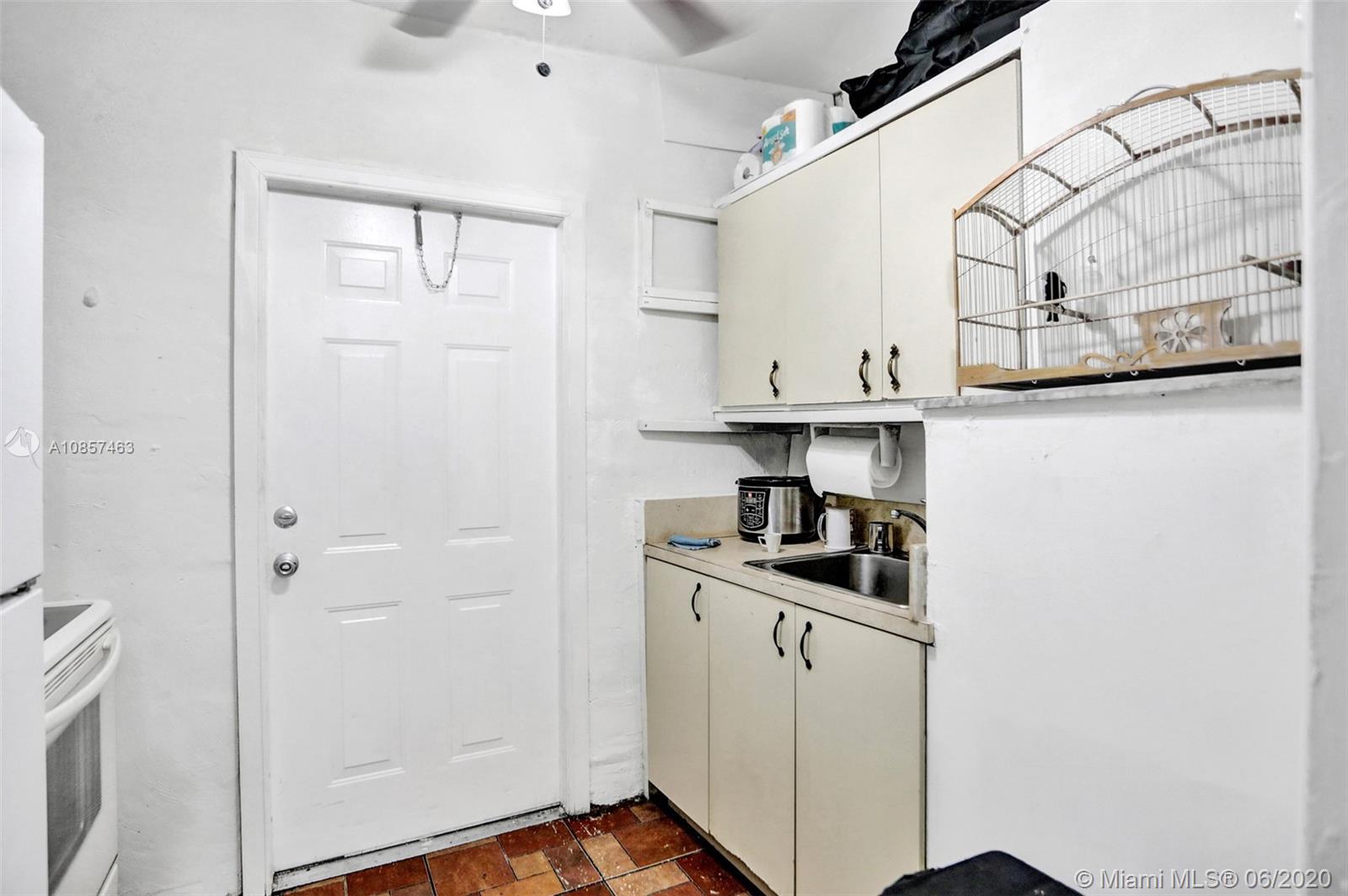 166 East 16th Street Hialeah, FL 33010 - Photo 14 of 48