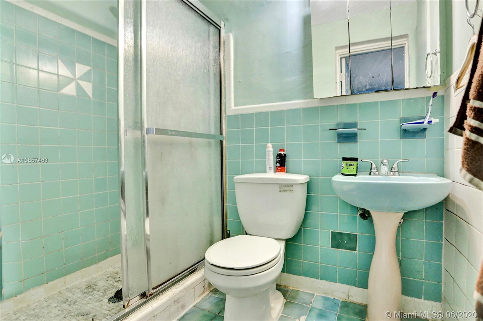 166 East 16th Street Hialeah, FL 33010 - Photo 16 of 48