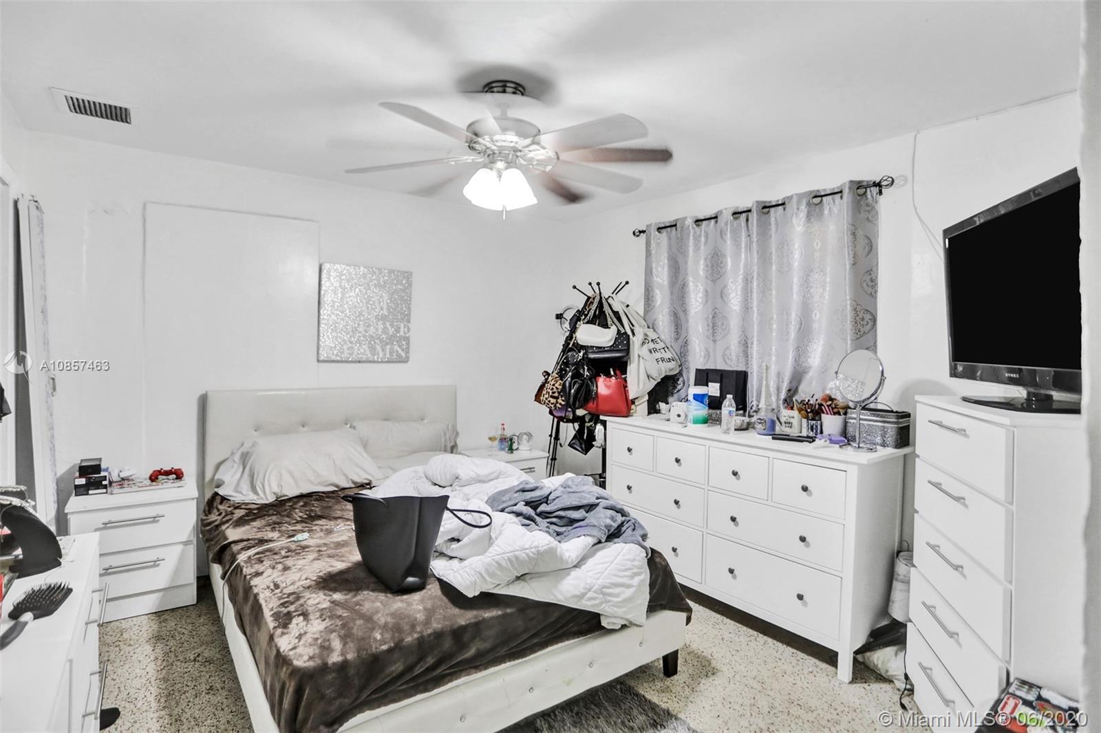 166 East 16th Street Hialeah, FL 33010 - Photo 28 of 48