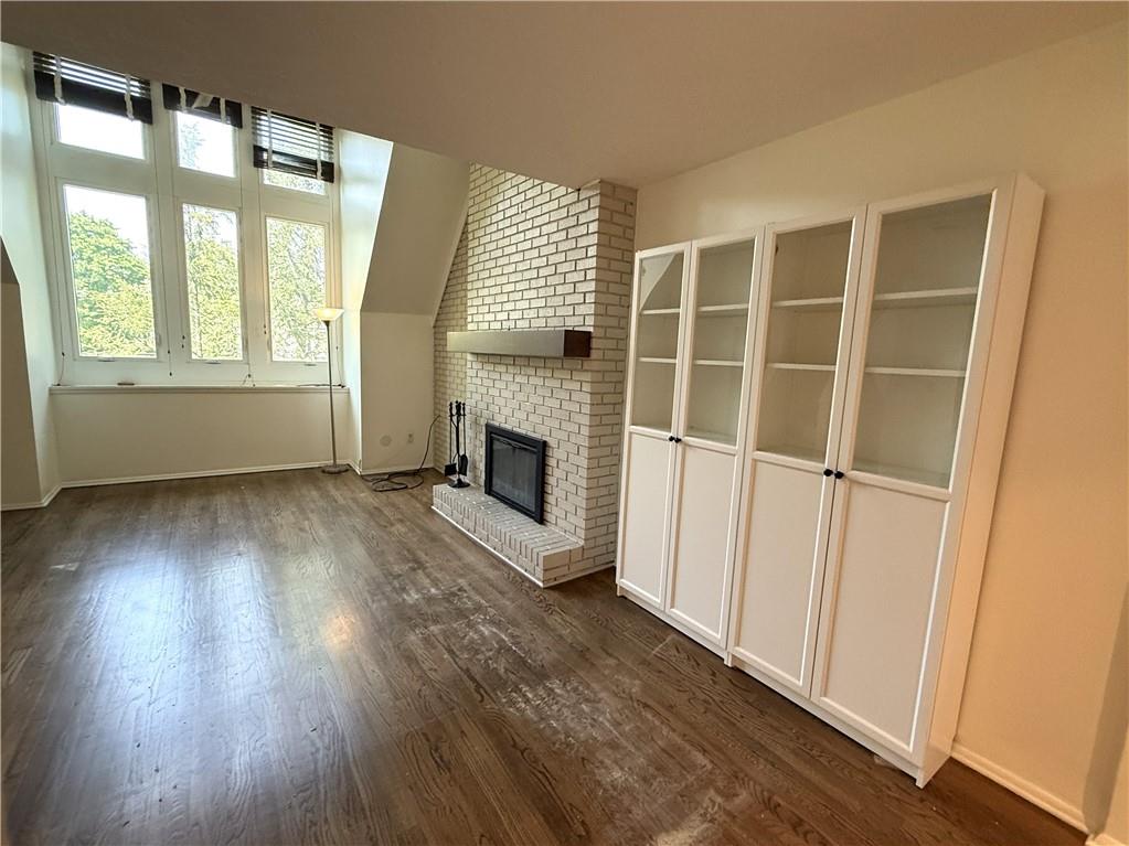 5922 Howe Street, Unit 304 Pittsburgh, PA 15232 - Photo 3 of 13