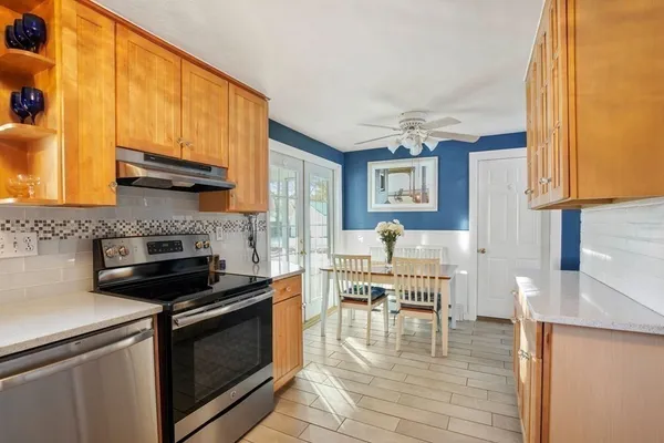 $3,500 | 23 Bradford Street, Holbrook, MA 02343