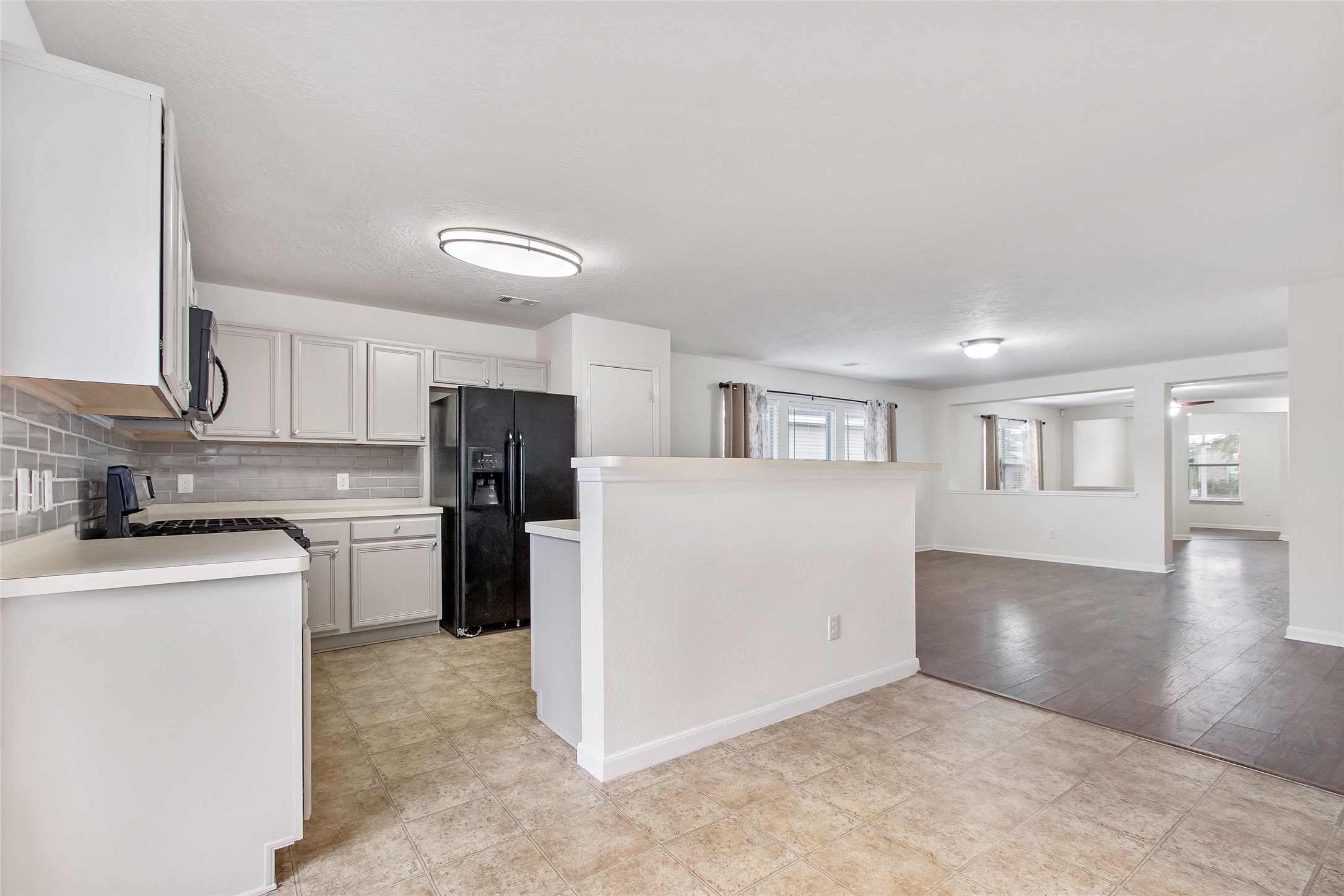 29214 Legends Valley Drive Spring, TX 77386 - Photo 14 of 32