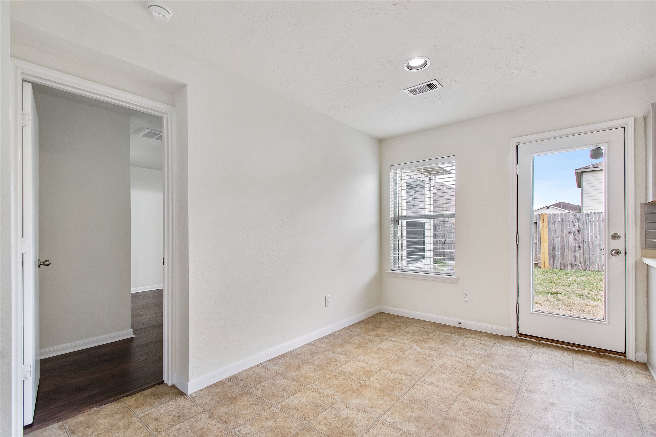 29214 Legends Valley Drive Spring, TX 77386 - Photo 19 of 32