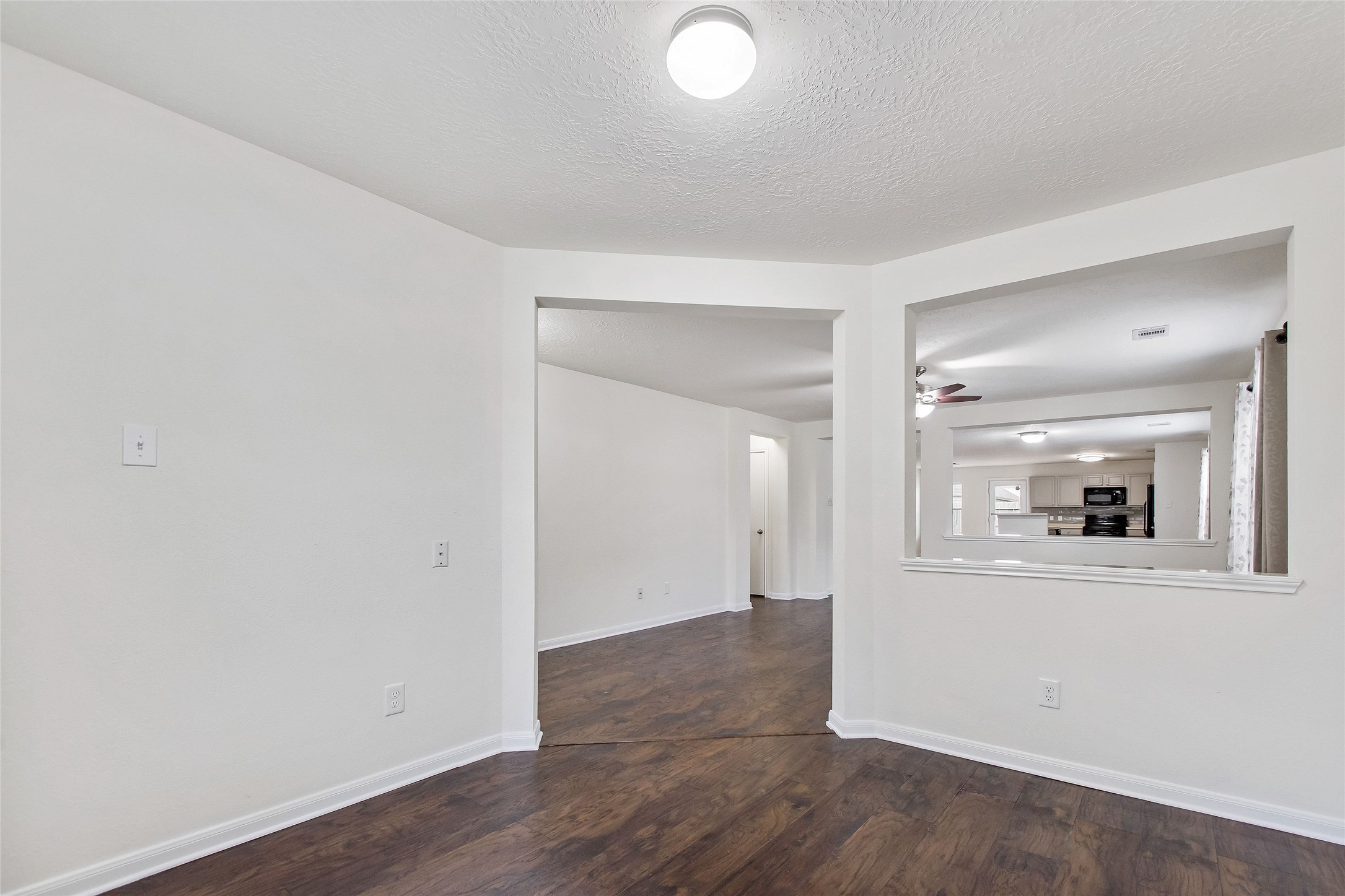 29214 Legends Valley Drive Spring, TX 77386 - Photo 6 of 32