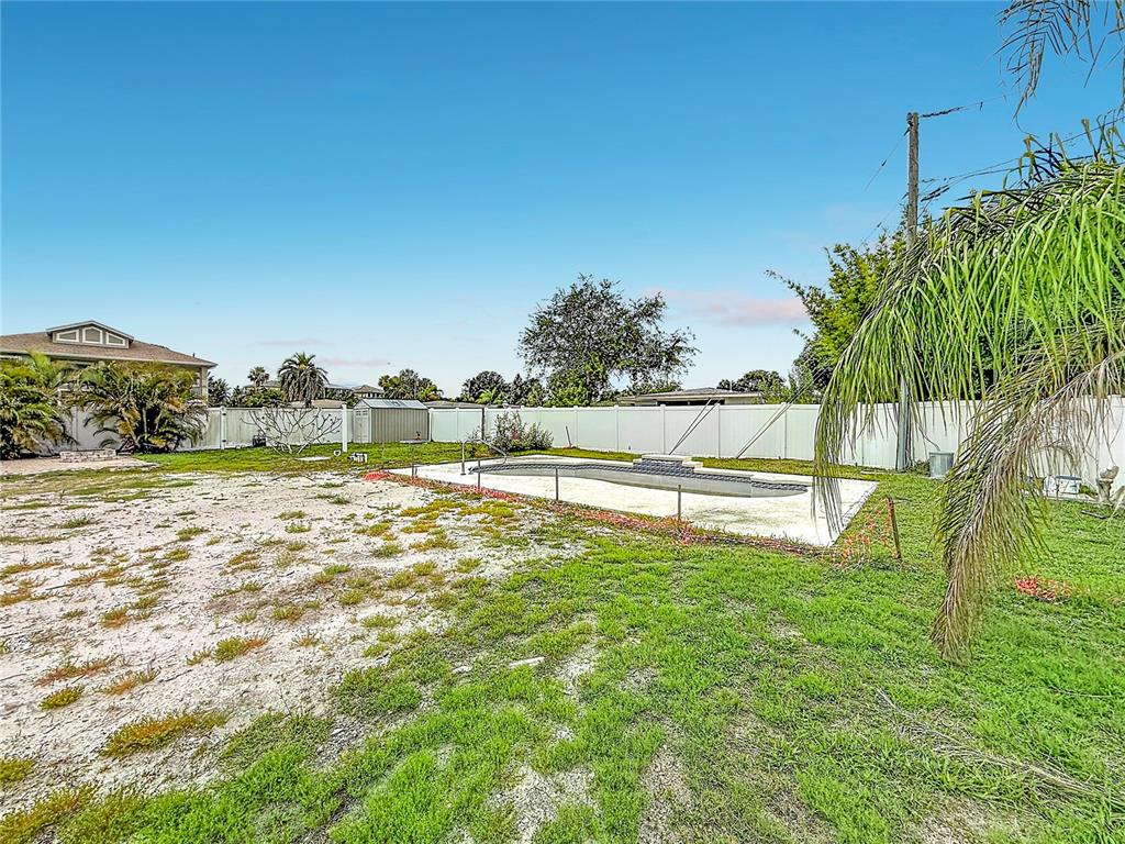 2464 Del Rio Way Dunedin, FL 34698 - Photo 5 of 12