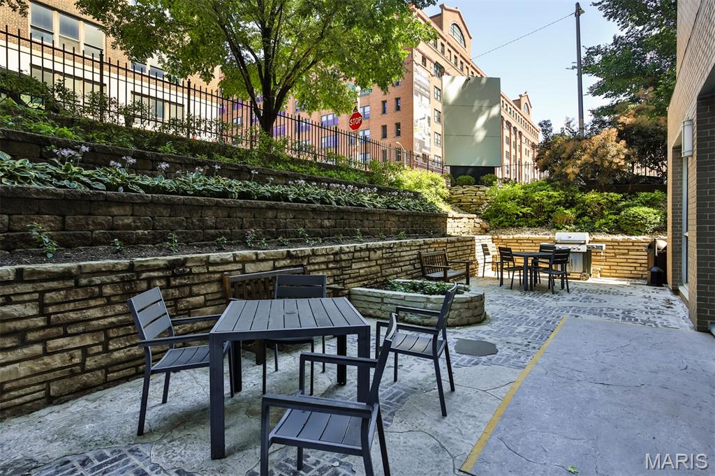 210 North 17th Street, Unit 411 St. Louis, MO 63103 - Photo 32 of 43