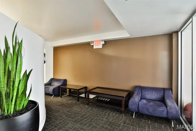 $44,900 | 210 North 17th Street, Unit 411, St. Louis, MO 63103