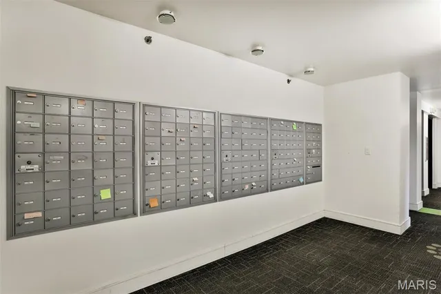 $44,900 | 210 North 17th Street, Unit 411, St. Louis, MO 63103