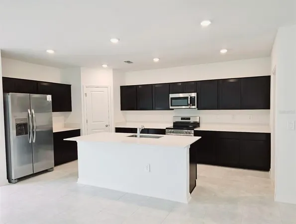 $2,200 | 1454 Austin Street, Lake Wales, FL 33859