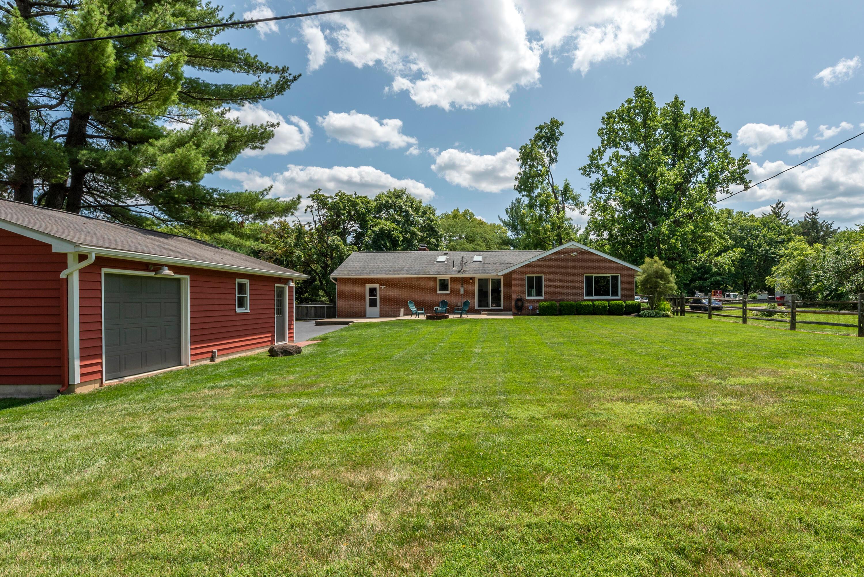 3160 Fishinger Road Columbus, OH 43221 - Photo 54 of 69 MAR_3555
