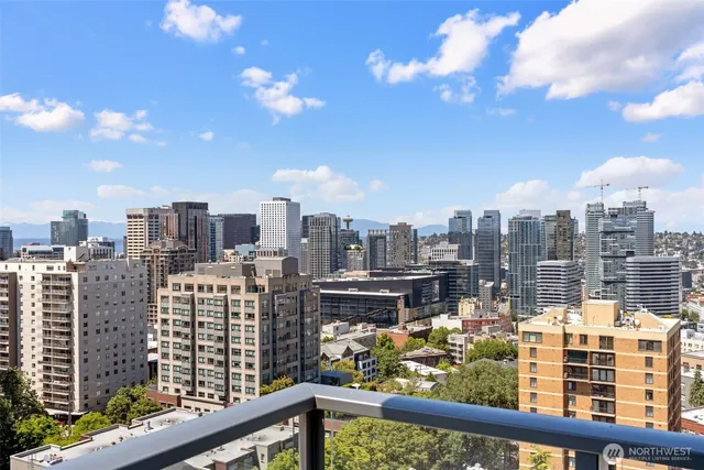 $999,000 | 1321 Seneca Street, Unit 1507, Seattle, WA 98101