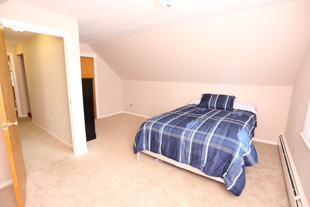 365 New Ludlow Road Chicopee, MA 01020 - Photo 16 of 25 Gallery Image 16