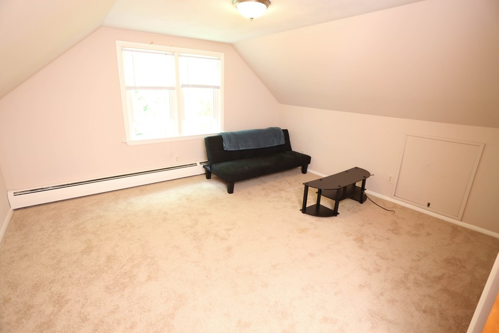 365 New Ludlow Road Chicopee, MA 01020 - Photo 19 of 25 Gallery Image 19