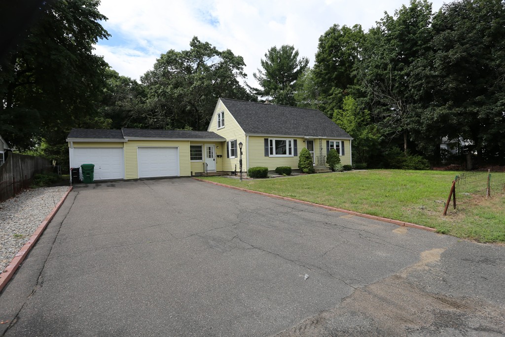 365 New Ludlow Road Chicopee, MA 01020 - Photo 21 of 25 Gallery Image 21