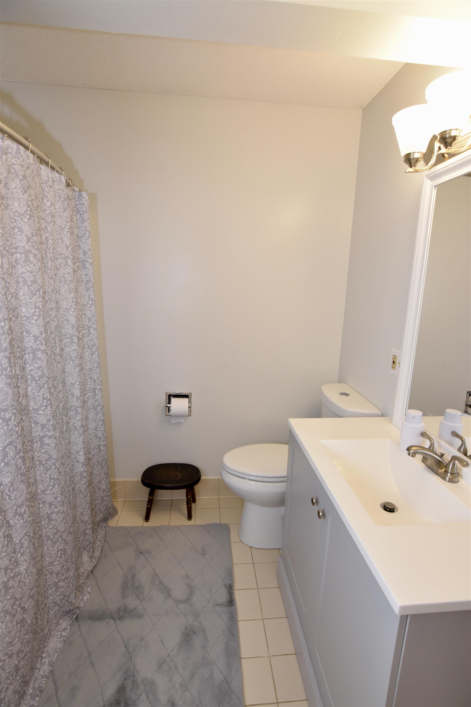 464 Redfield Proctor Road Hartford, VT 05059 - Photo 19 of 28