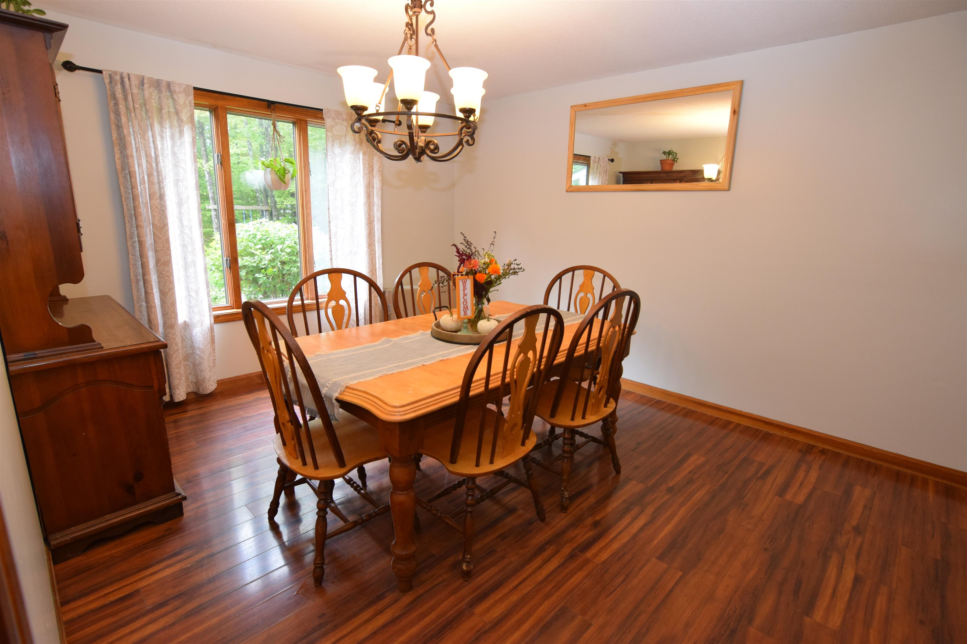 464 Redfield Proctor Road Hartford, VT 05059 - Photo 9 of 28