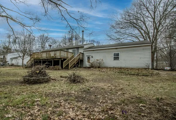 $315,900 | 1705 South Shore Drive, Portage, MI 49002