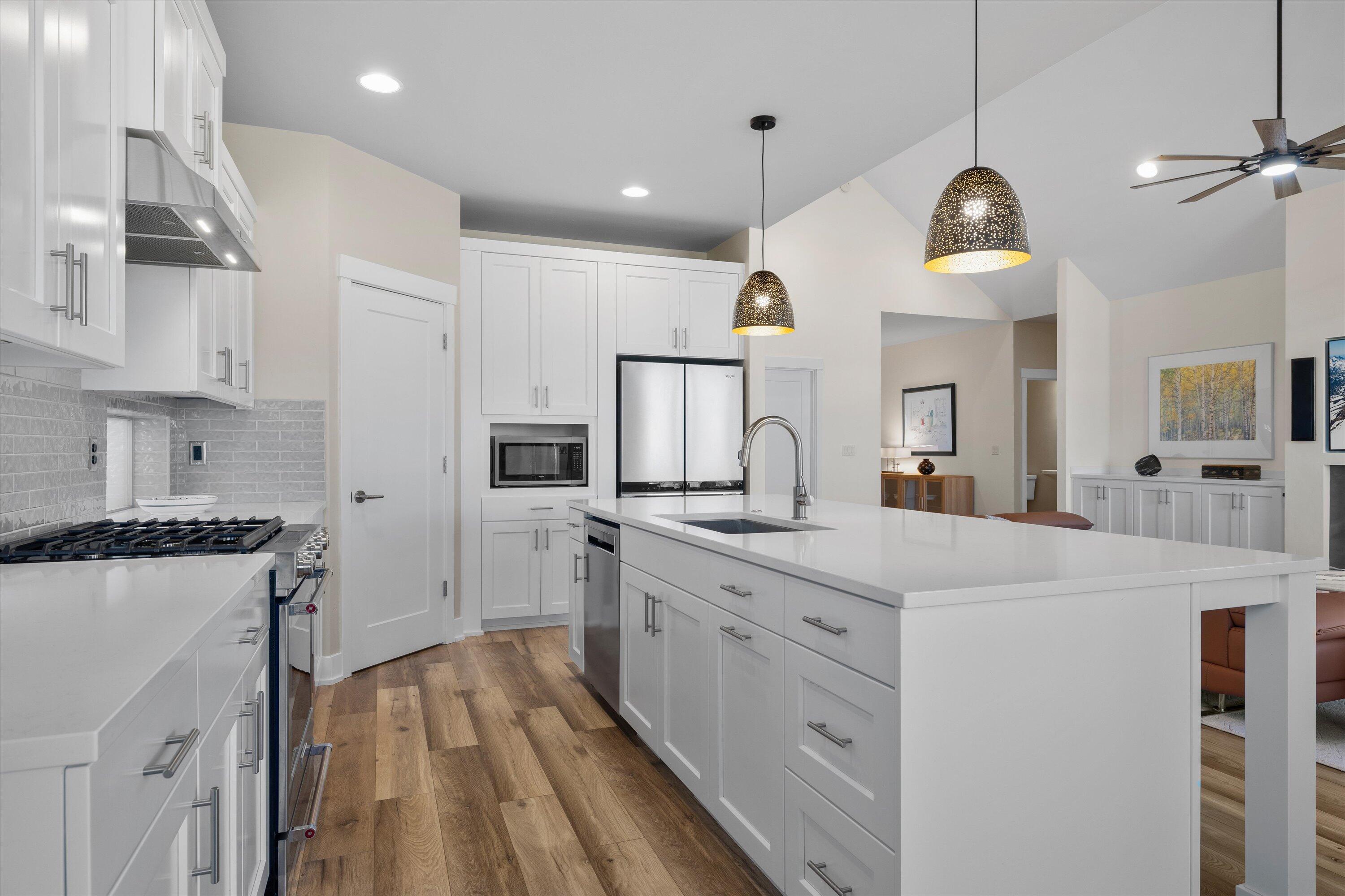 3755 Northeast Oakside Loop Bend, OR 97701 - Photo 8 of 38 Spacious kitchen with new top of the line appliances