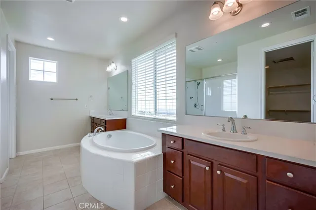 $1,380,000 | 12421-12421 Alamo Drive, Rancho Cucamonga, CA 91739