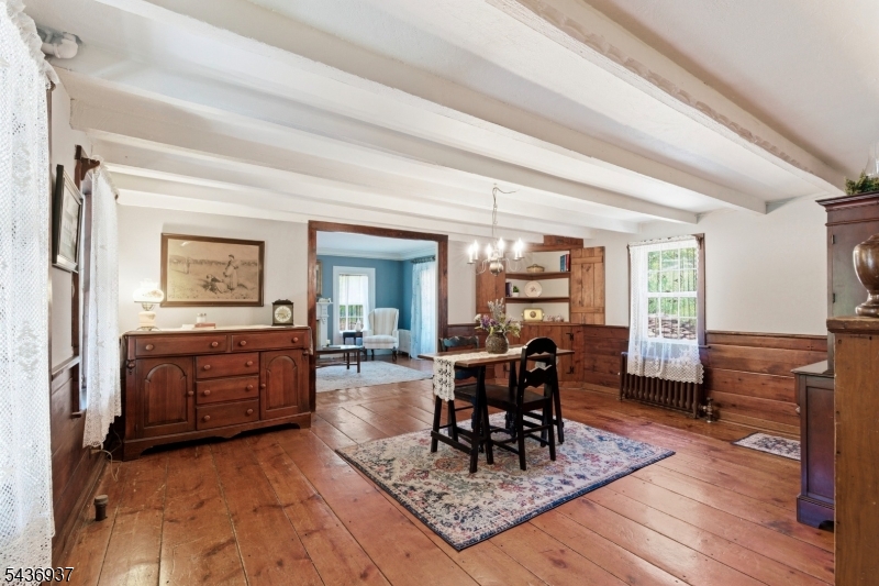 60 Pleasant Run Road Flemington, NJ 08822 - Photo 7 of 48