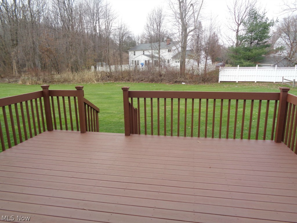 698 Miner Road Cleveland, OH 44143 - Photo 16 of 24