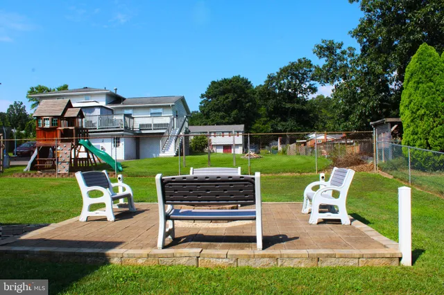 $307,900 | 14801 Connecticut Avenue, Cresaptown, MD 21502