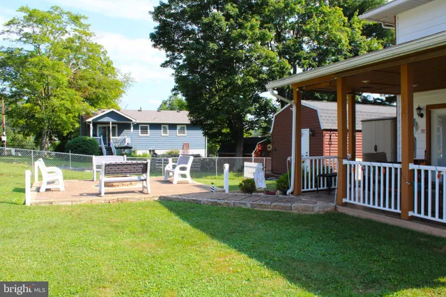 $307,900 | 14801 Connecticut Avenue, Cresaptown, MD 21502