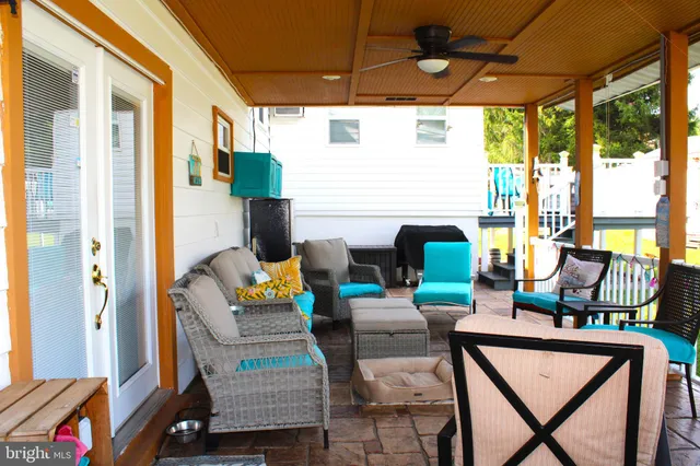 $307,900 | 14801 Connecticut Avenue, Cresaptown, MD 21502