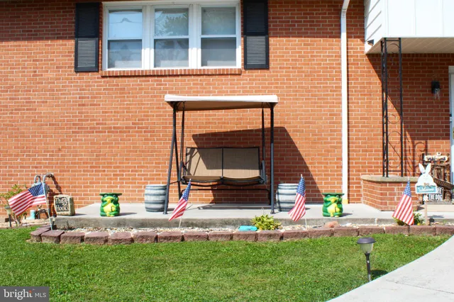 $307,900 | 14801 Connecticut Avenue, Cresaptown, MD 21502