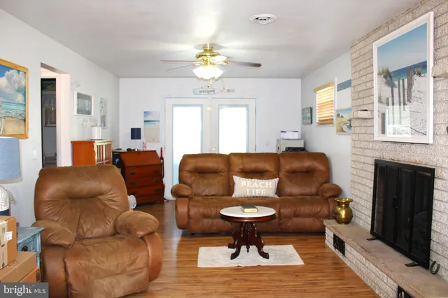 $307,900 | 14801 Connecticut Avenue, Cresaptown, MD 21502