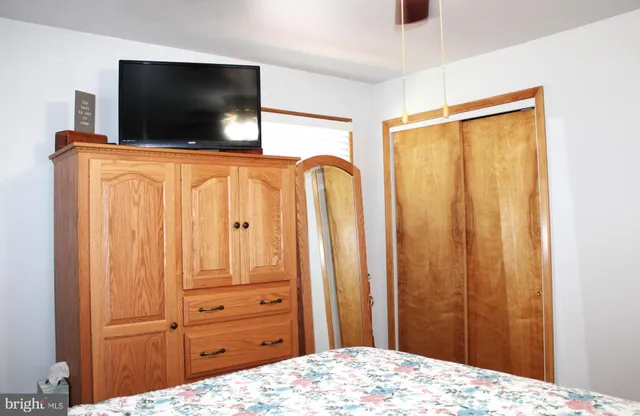 $307,900 | 14801 Connecticut Avenue, Cresaptown, MD 21502