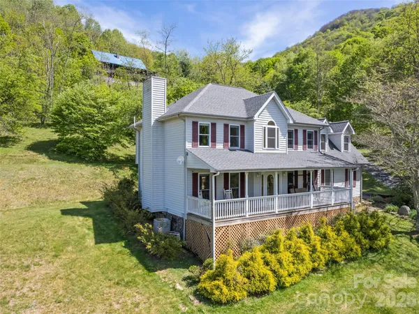 $725,000 | 831 Red Bank Road, Waynesville, NC 28786