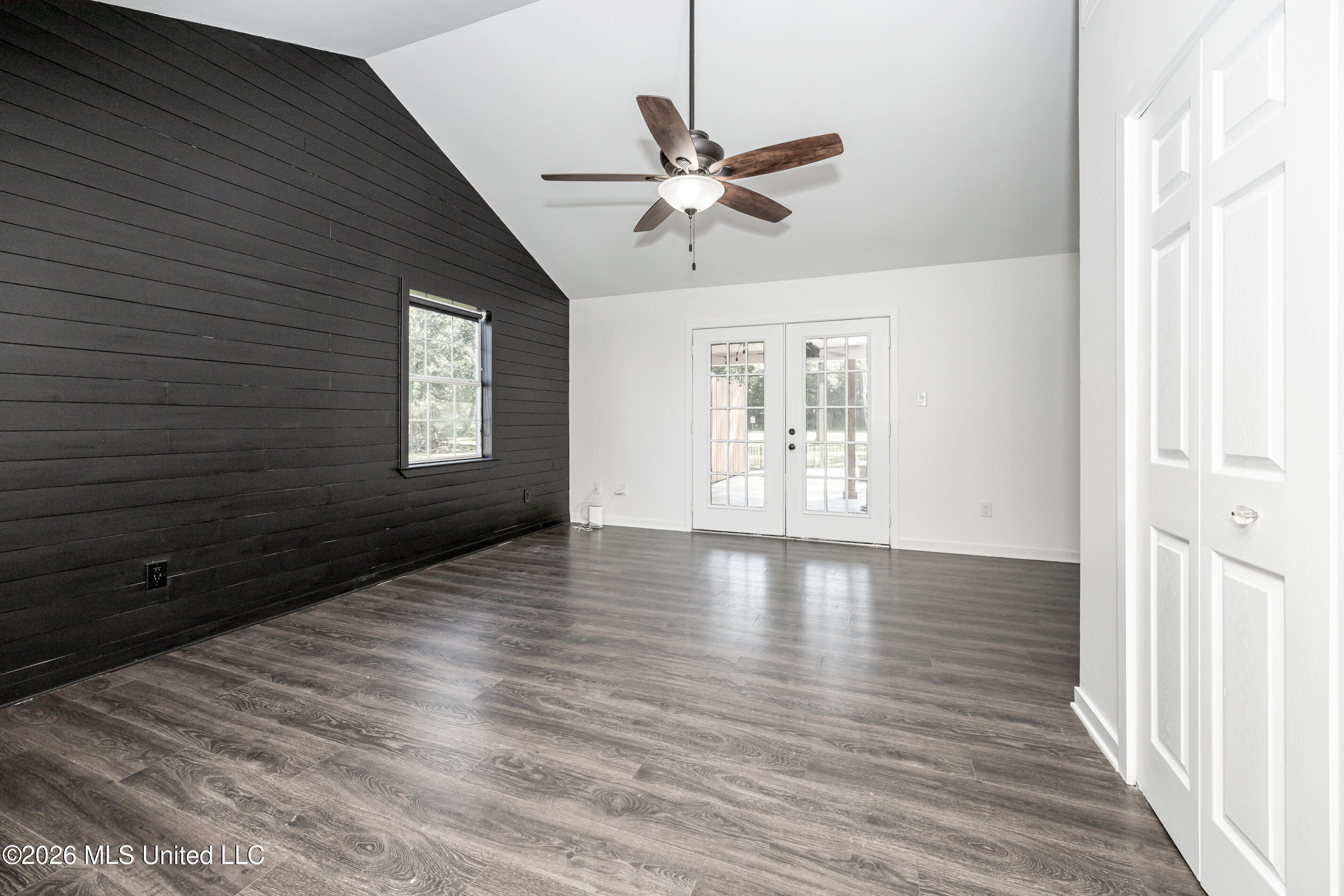 8208 Martin Bluff Road Gautier, MS 39553 - Photo 22 of 38 IMG_0953