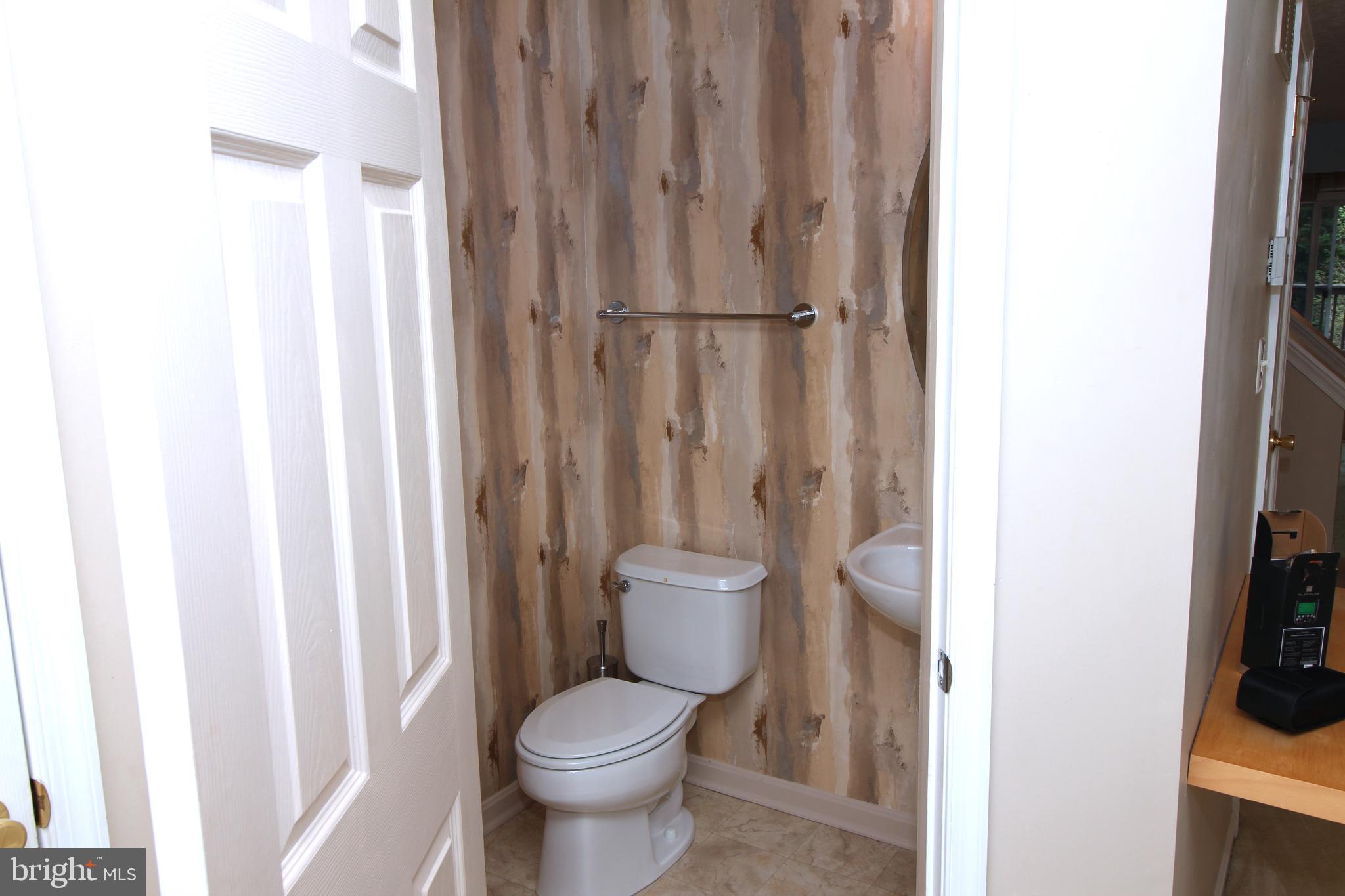 151 Carolstowne Road Reisterstown, MD 21136 - Photo 18 of 23 Power Room