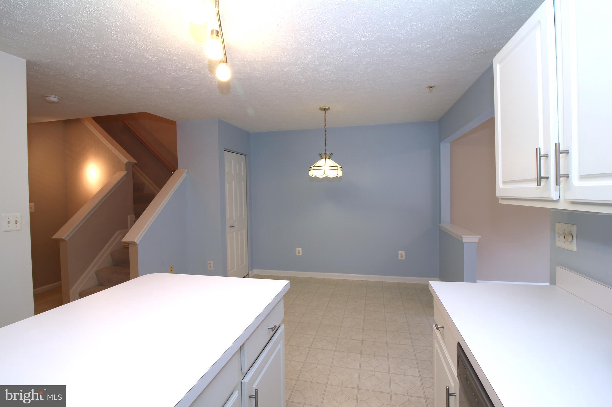 151 Carolstowne Road Reisterstown, MD 21136 - Photo 4 of 23 Eat-in Kitchen