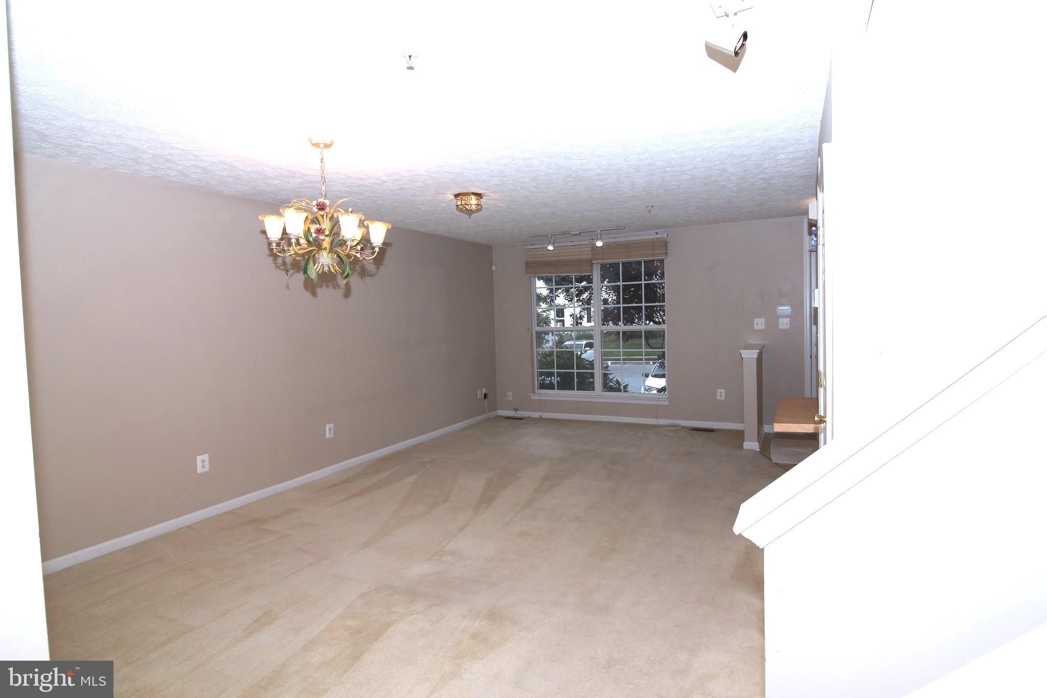 151 Carolstowne Road Reisterstown, MD 21136 - Photo 10 of 23 Living Room