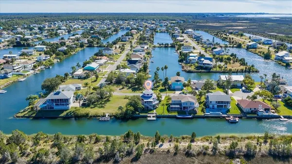$525,000 | 3460 Crape Myrtle Drive, Hernando Beach, FL 34607