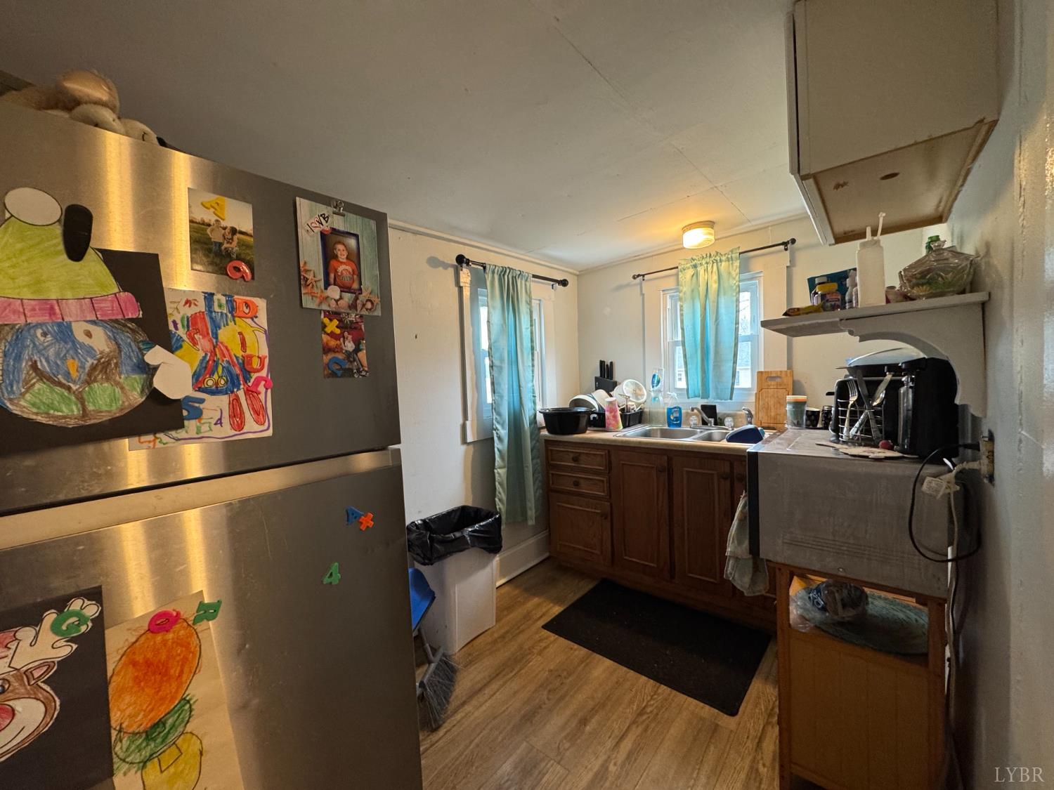 862 Oakville Road Appomattox, VA 24522 - Photo 2 of 13 a view of a room with gym equipment
