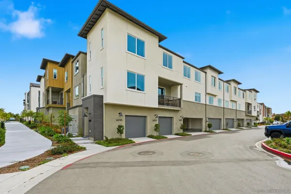 $934,950 | 14102 Jonah Way, San Diego, CA 92128