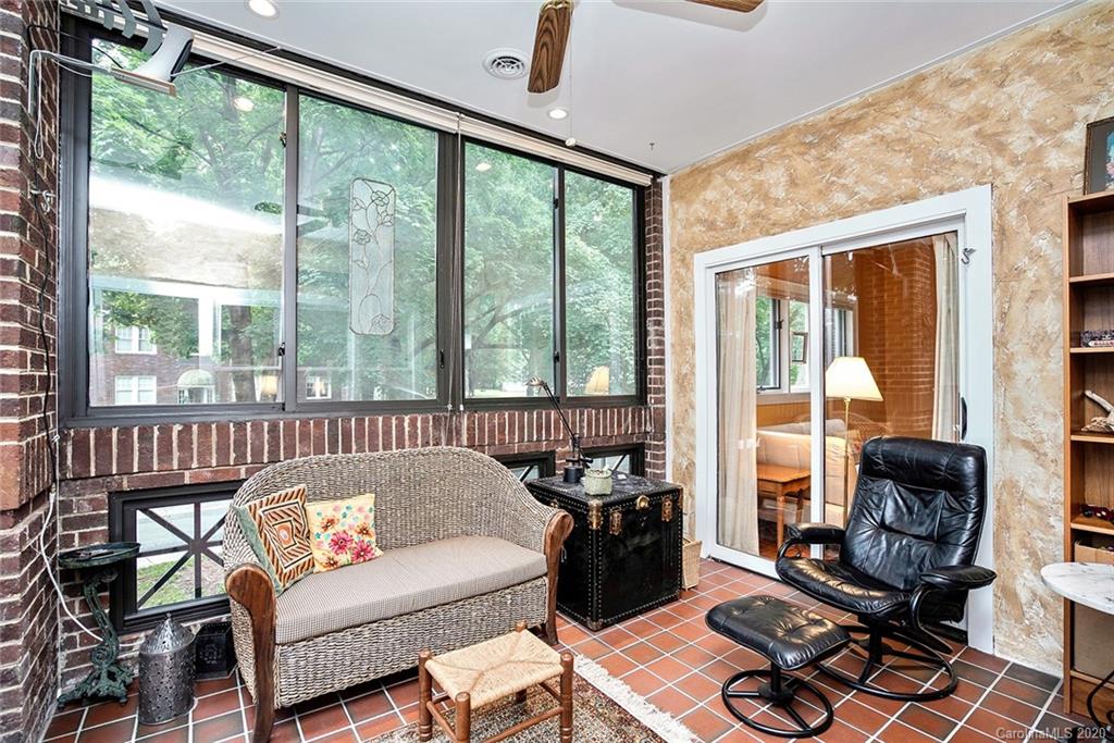 325 Queens Road, Unit 10 Charlotte, NC 28204 - Photo 31 of 41 Gallery Image 31