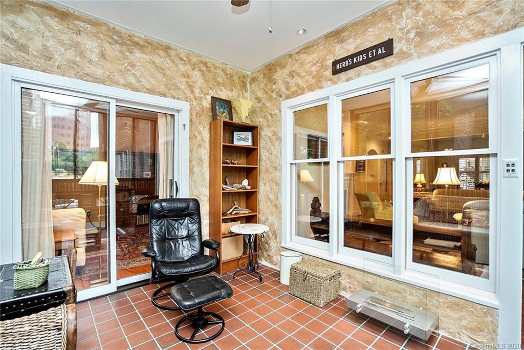 325 Queens Road, Unit 10 Charlotte, NC 28204 - Photo 33 of 41 Gallery Image 33