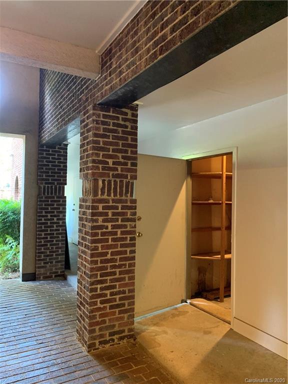 325 Queens Road, Unit 10 Charlotte, NC 28204 - Photo 39 of 41 Gallery Image 39