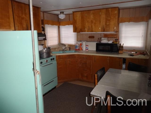 W11218 Lane 2 Road Dunbar, WI 54119 - Photo 6 of 13 Gallery Image 6