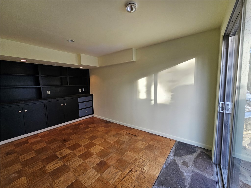 740 Larchmont Road Elmira, NY 14905 - Photo 35 of 46