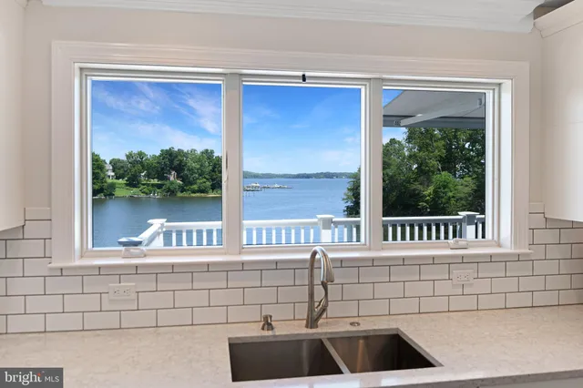 $1,900,000 | 404 Alameda Parkway, Arnold, MD 21012