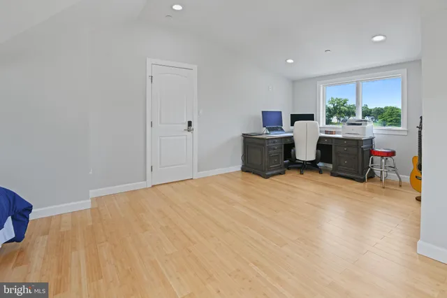 $1,900,000 | 404 Alameda Parkway, Arnold, MD 21012