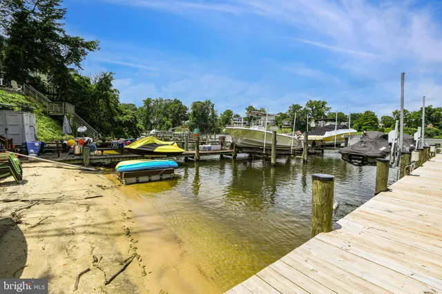 $1,900,000 | 404 Alameda Parkway, Arnold, MD 21012