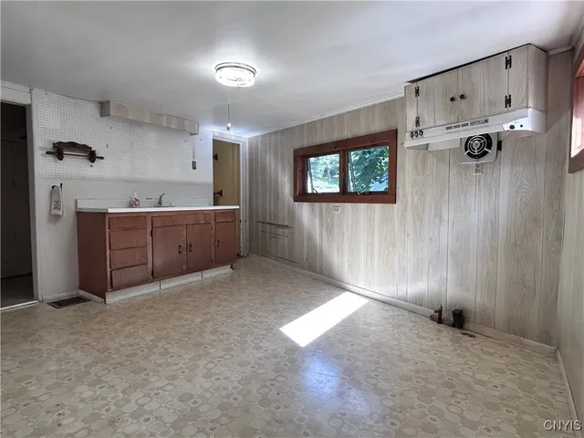 $114,900 | 2756 Green Street, Brutus, NY 13166