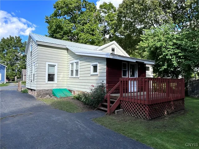 $114,900 | 2756 Green Street, Brutus, NY 13166