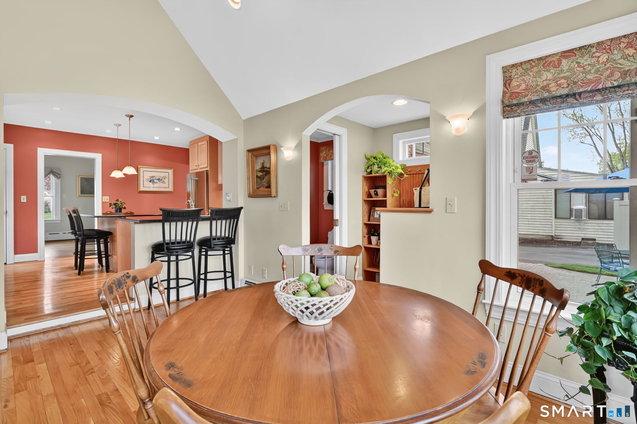 219 Auburn Road West Hartford, CT 06119 - Photo 12 of 38